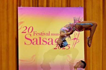 Cali Vibra al Ritmo del Festival Mundial de Salsa 2025: ¡Nuevos Campeones Coronados!