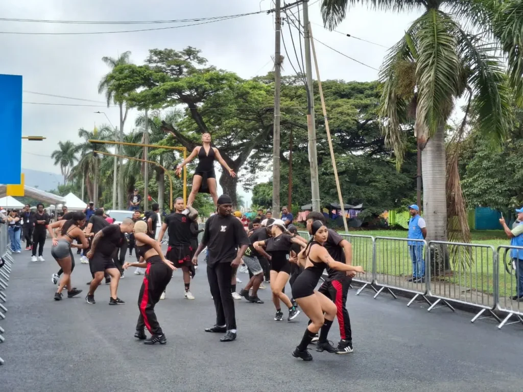 Segundo ensayo del Salsódromo 2025: energía, precisión y más de 2.000 artistas rumbo a la 68.ª Feria de Cali